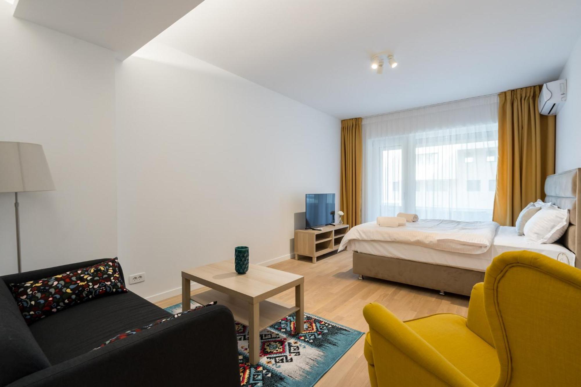 Zen Studios - Central Escape With Parking Bukares Bagian luar foto