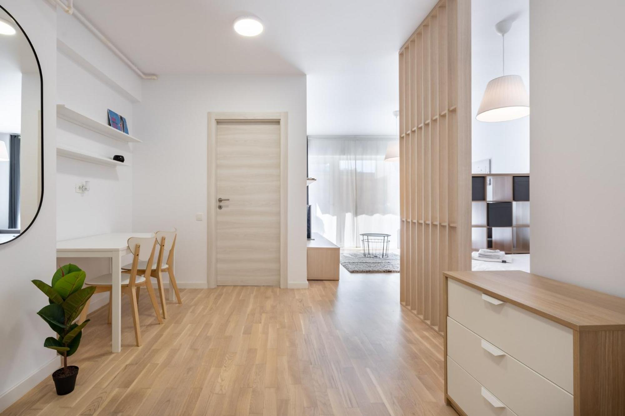 Zen Studios - Central Escape With Parking Bukares Bagian luar foto